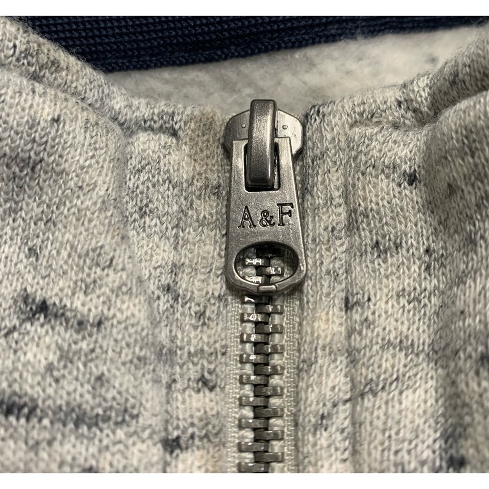 NWT Abercrombie & Fitch Medium 1/4 Zip Soft Fleece Pullover - Picture 6 of 9